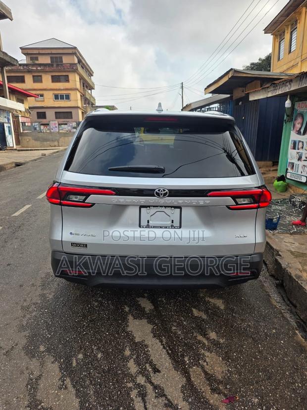 Toyota Grand Highlander 2024 Silver