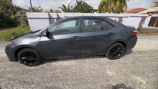 Toyota Corolla S Plus 4dr Sedan (1.8L 4cyl CVT) 2016 Gray