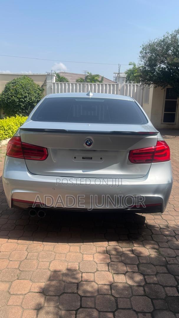 BMW 3 Series 330xi AWD 2018 Silver