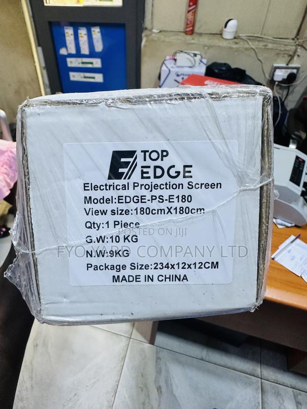 180cm*180cm Electronic Projector Screen photo 2