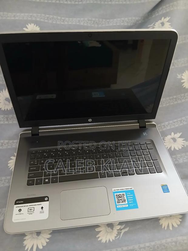 Laptop HP Pavilion 10 4GB Intel Core I3 HDD 1T