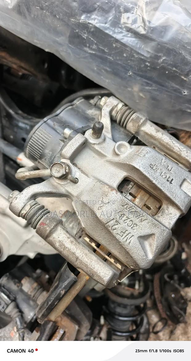 2019 CRV Back Axle Complete photo 3