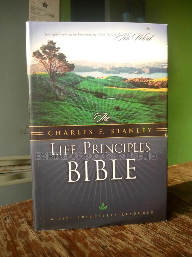 John Stanley Principles Bible Hardcover · Photo 2
