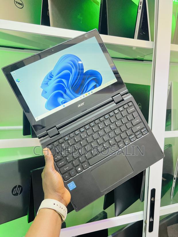 Laptop Acer TravelMate Spin B1 4GB Intel SSD 128GB