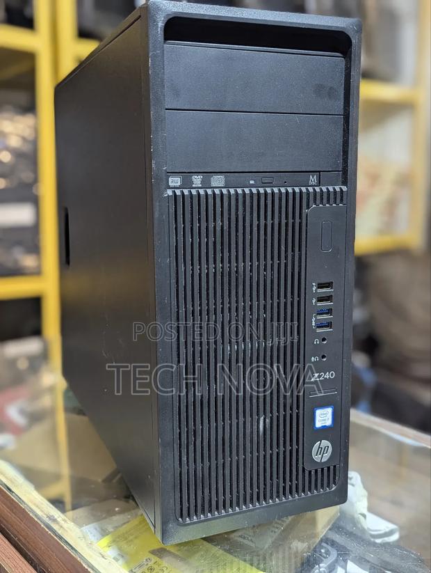Desktop Computer HP Z240 16GB Nvidia SSD 256GB