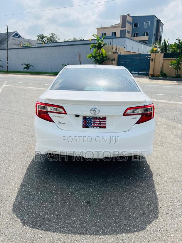 Toyota Camry 2014 White