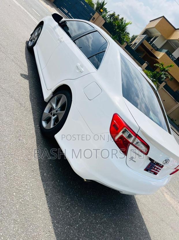 Toyota Camry 2014 White