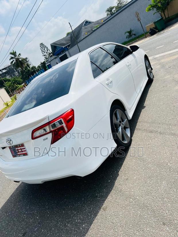 Toyota Camry 2014 White