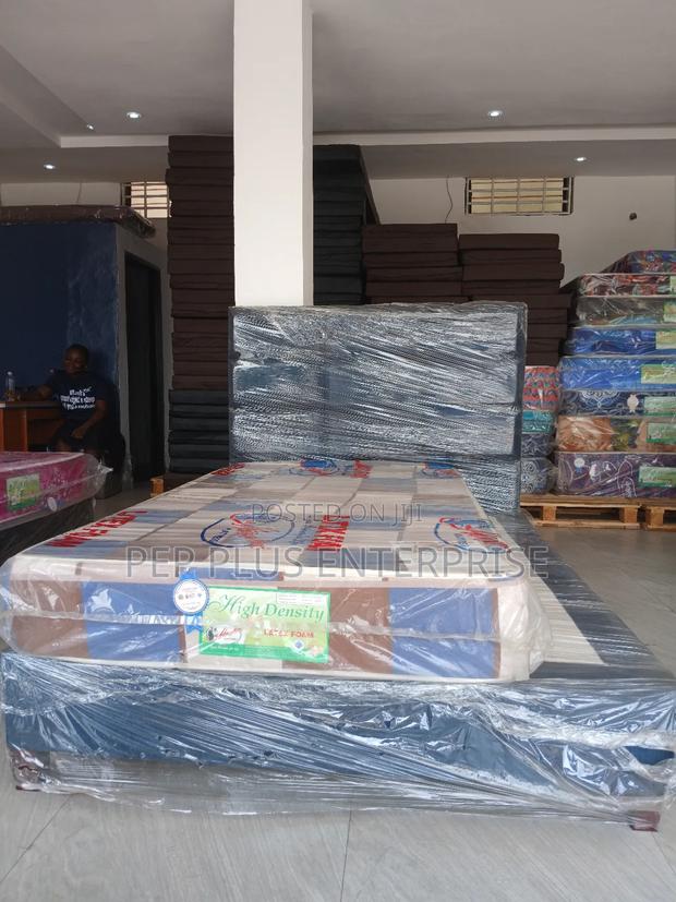 8" High Density One and Half Mattress photo 3