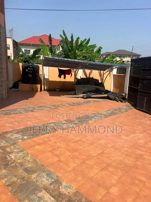 4bdrm House in Kwabenya for sale · Photo 4