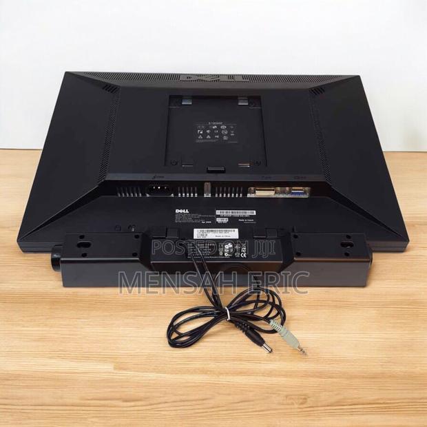 19 Inch Dell Monitor photo 3