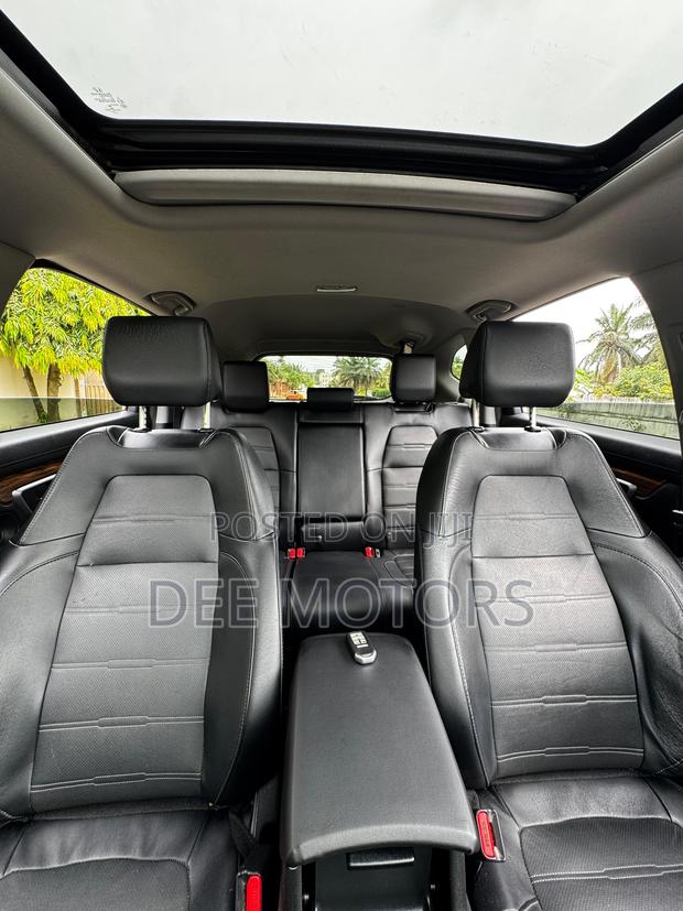 Honda CR-V Touring AWD 2018 Black