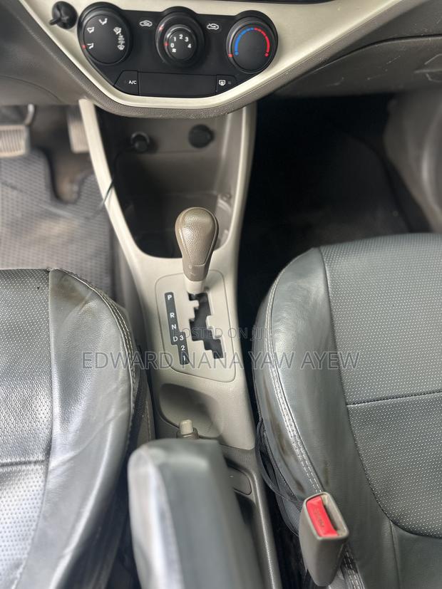 Kia Morning 2012 White