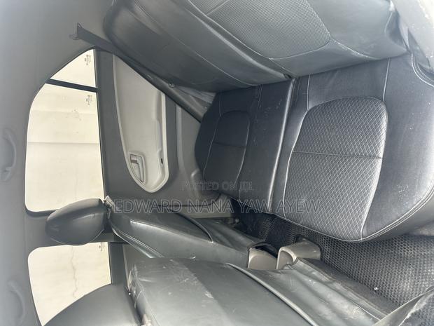 Kia Morning 2012 White