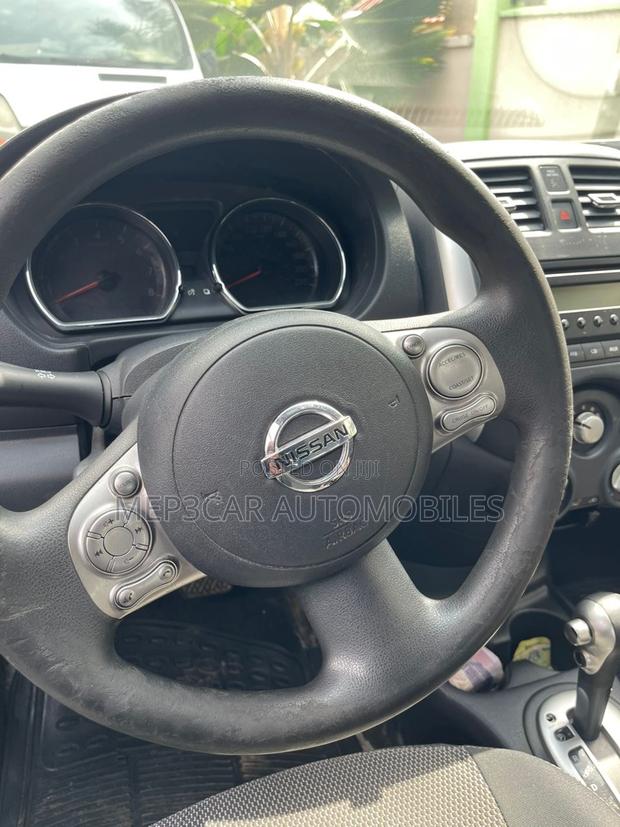 Nissan Versa 2014 Silver