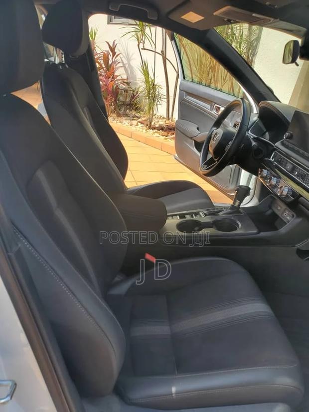 Honda Civic Sport 2022 White