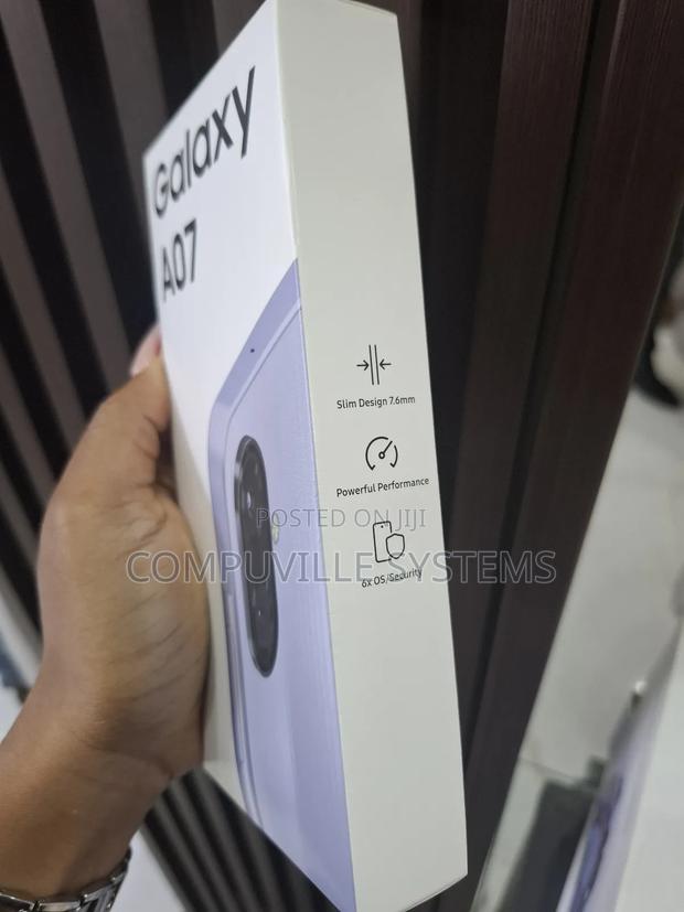 New Samsung Galaxy A07 4G 128 GB Black photo 2