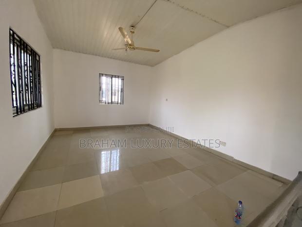 1bdrm House in Braham Luxury, Spintex for rent · Photo 3