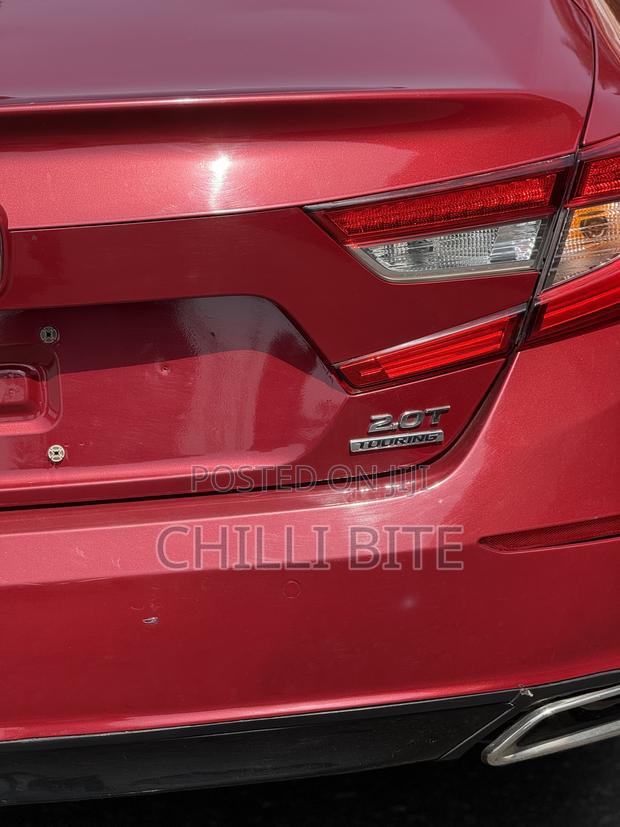 Honda Accord Touring 2.0T 2020 Red photo 4