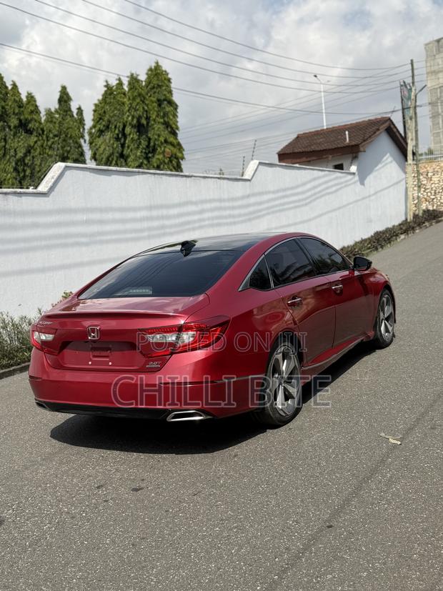Honda Accord Touring 2.0T 2020 Red photo 3