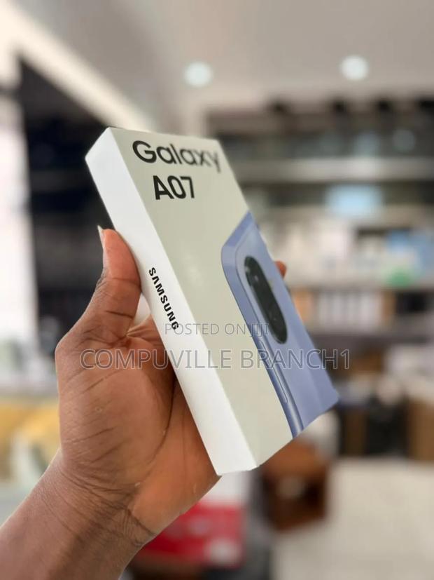 New Samsung Galaxy A07 4G 128 GB Blue photo 2