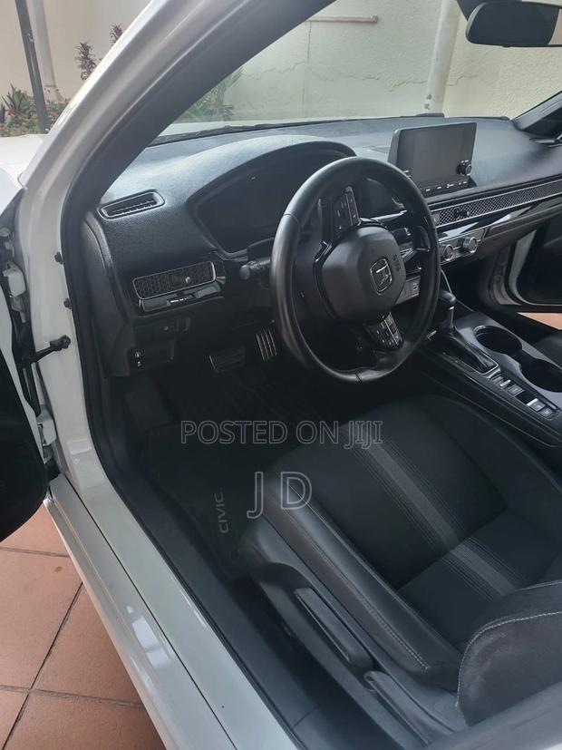 Honda Civic Sport 2022 White