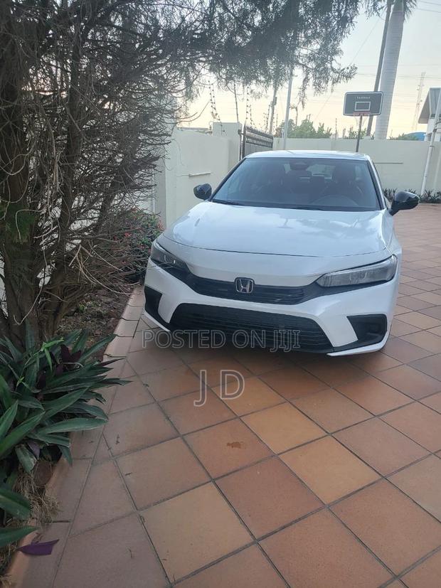 Honda Civic Sport 2022 White