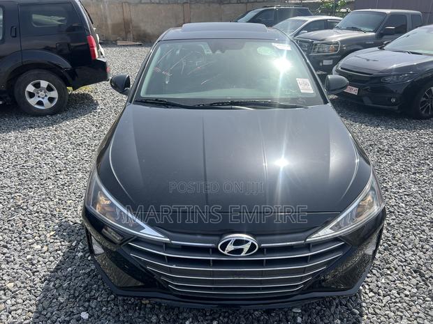 Hyundai Elantra SEL 2019 Black