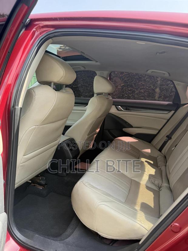 Honda Accord Touring 2.0T 2020 Red photo 6