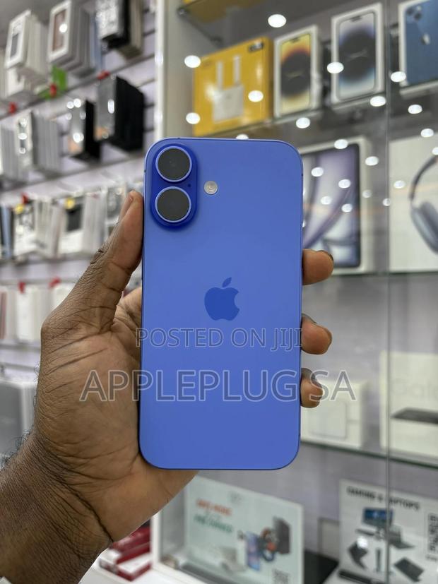 Apple iPhone 16 128 GB Blue photo 3
