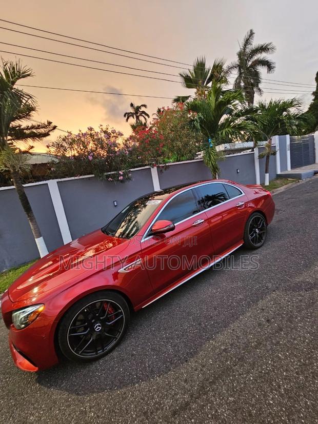 Mercedes-Benz E63 2020 Red