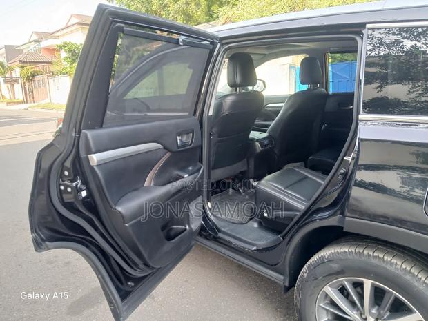 Toyota Highlander XLE 2019 Black