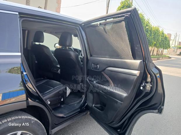 Toyota Highlander XLE 2019 Black