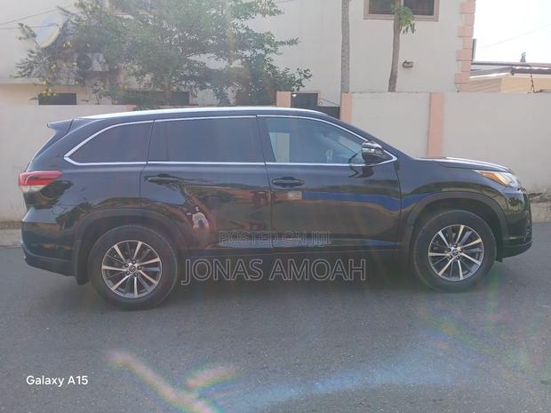 Toyota Highlander XLE 2019 Black