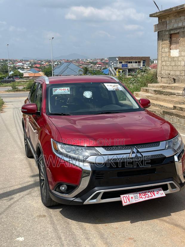 Mitsubishi Outlander SEL FWD 2019 Red