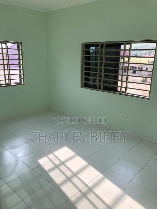 2bdrm Apartment in Old Barrier for rent
