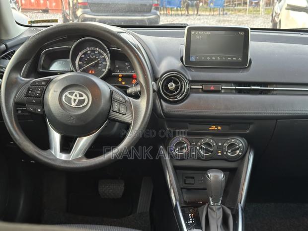 Toyota Yaris iA 1.5 FWD 2017 Black