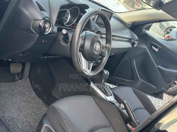 Toyota Yaris iA 1.5 FWD 2017 Black