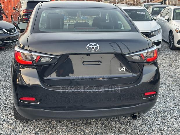 Toyota Yaris iA 1.5 FWD 2017 Black