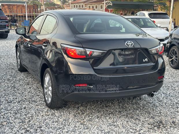 Toyota Yaris iA 1.5 FWD 2017 Black