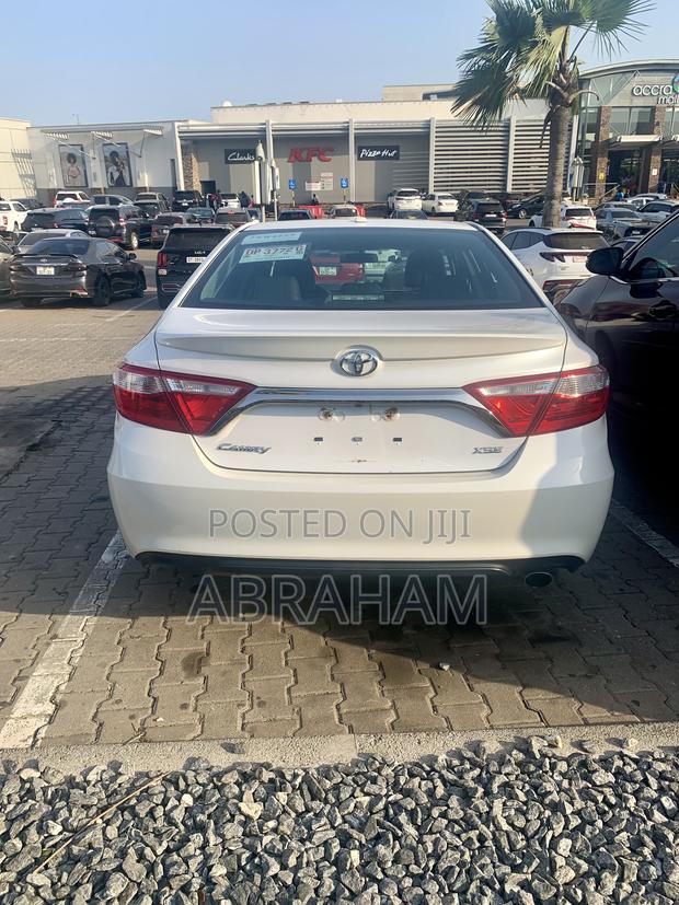 Toyota Camry XSE 4dr Sedan (2.5l 4cyl 6A) 2016 White