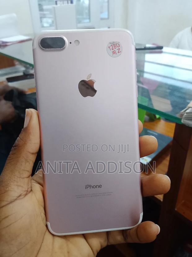 Apple iPhone 7 Plus 128 GB Pink · Photo 4