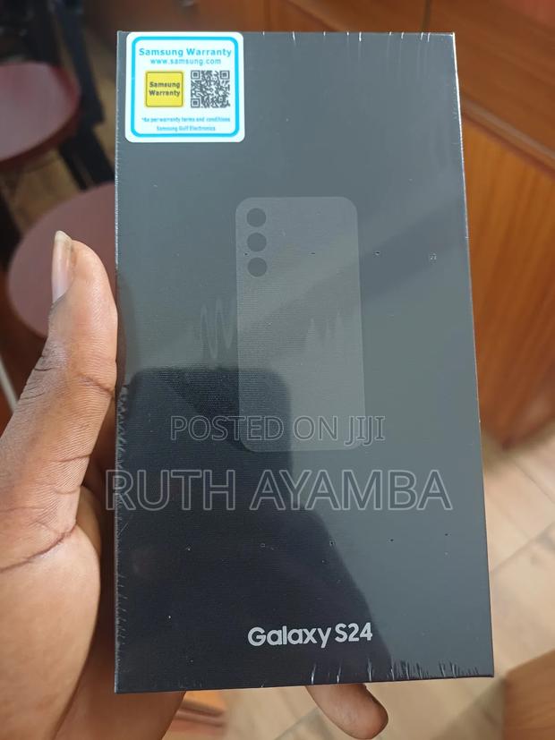 New Samsung Galaxy S24 128 GB Black