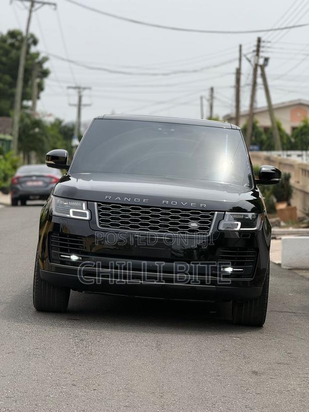 Land Rover Range Rover Vogue 2021 Black