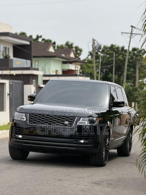 Land Rover Range Rover Vogue 2021 Black photo 9