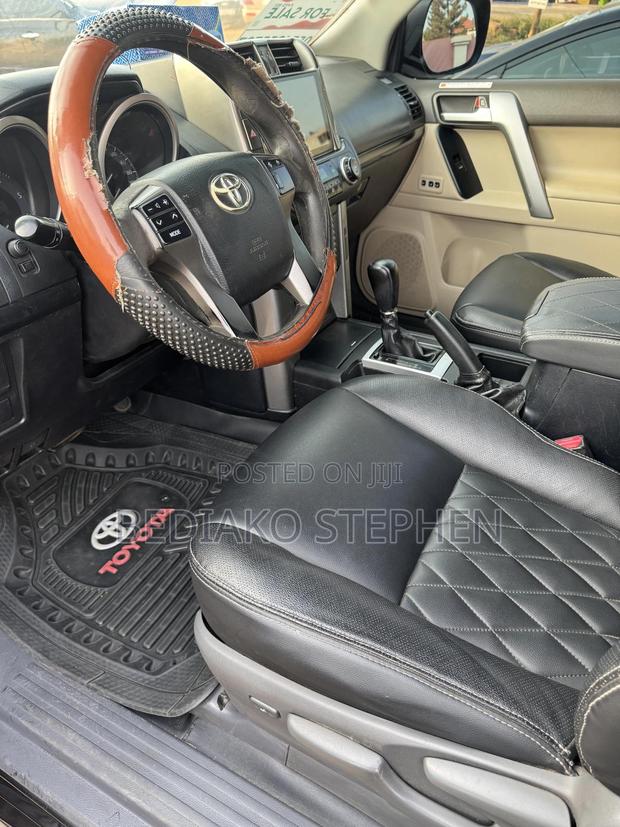 Toyota Land Cruiser Prado 3.0 TD 2011 Black