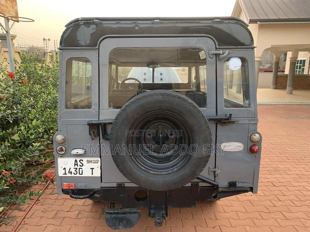 Land Rover Discovery 1990 Gray
