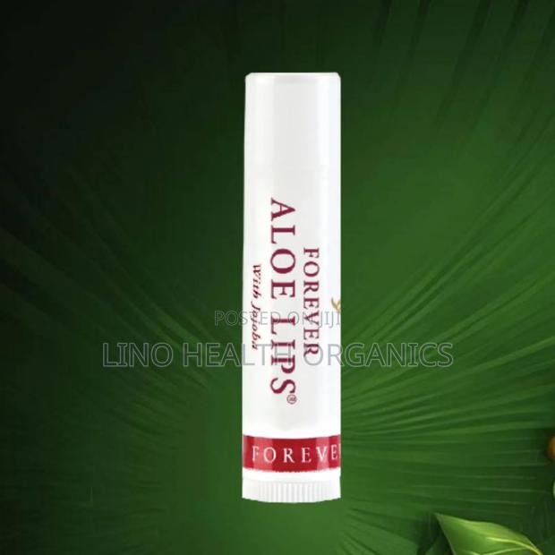 Multipurpose Lips Balm For Smooth And Kissable Lips · Photo 2
