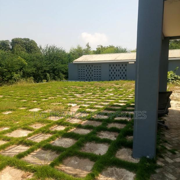 3bdrm House in Kg. Franco, Tema Metropolitan for rent · Photo 4