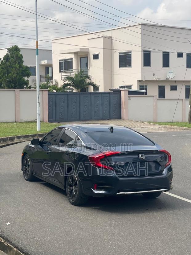 Honda Civic 2019 Matt Black
